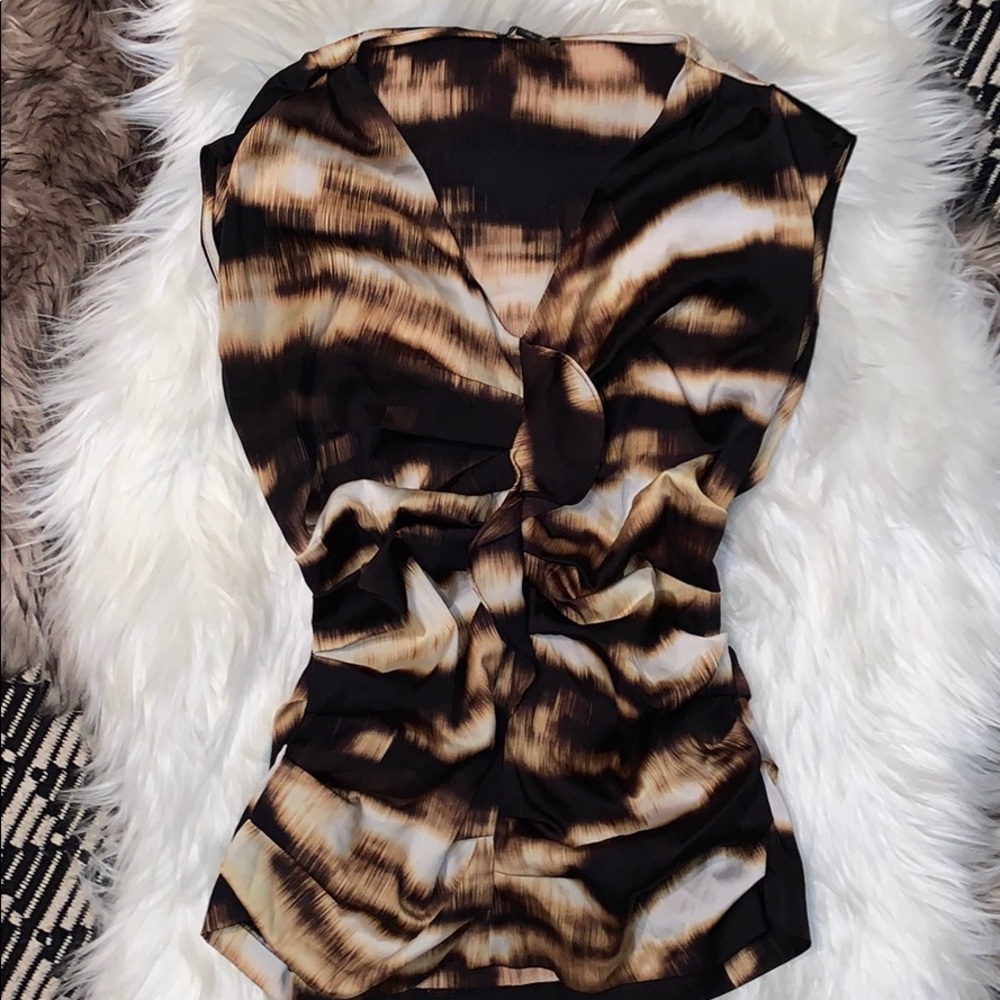 🔥👚 EUC. ANN TAYLOR CHEETAH/TIGER PRINTED BLOUSE.